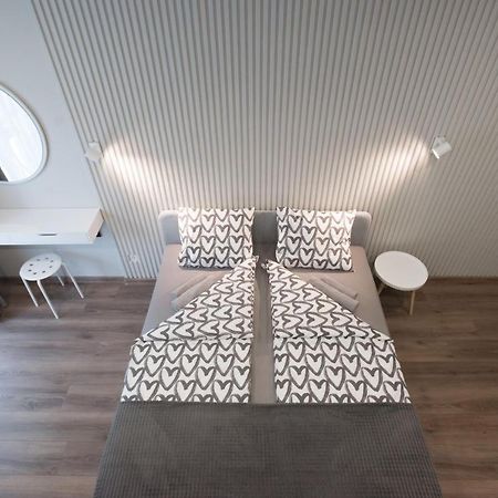 Scandinavian Apartment Elegant Lviv Extérieur photo