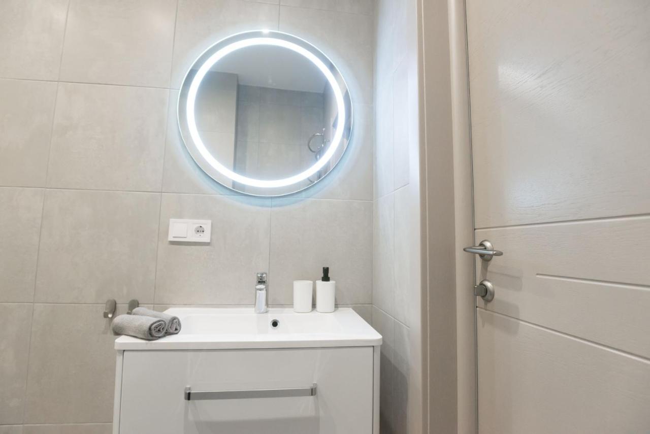 Scandinavian Apartment Elegant Lviv Extérieur photo
